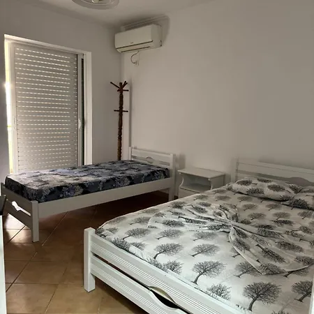 Blue Dream V&v Apartment Sarande